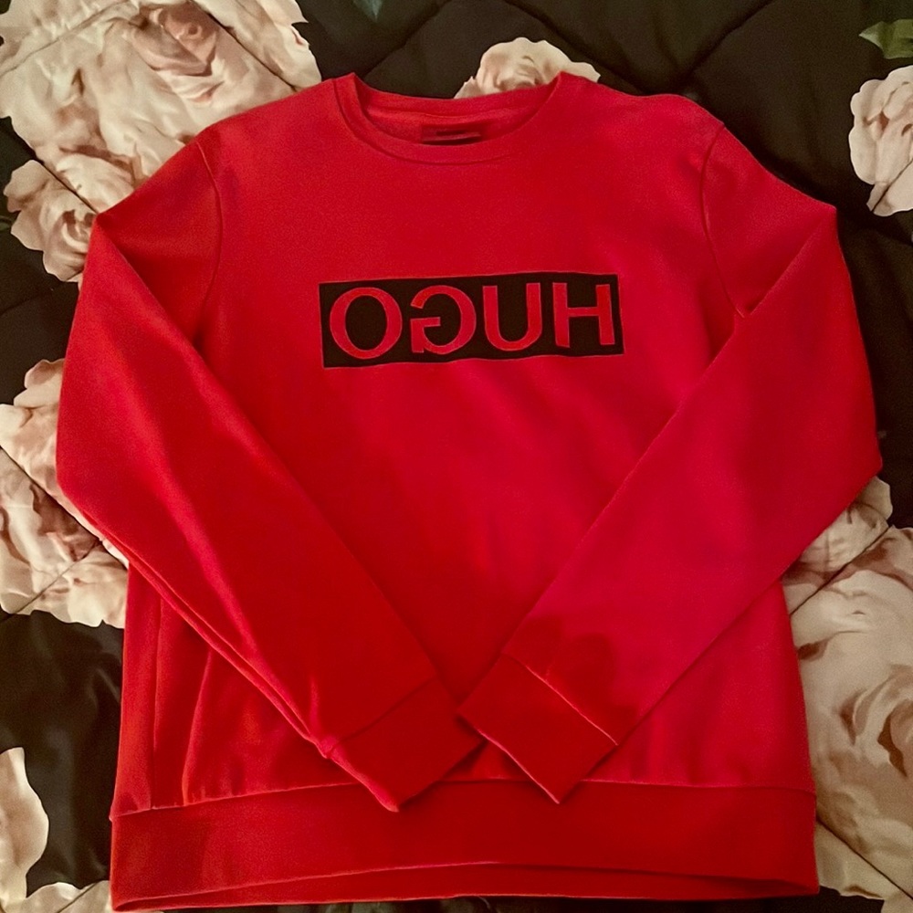 HUGO Reverse Logo Crew Neck. Mens, Unisex.